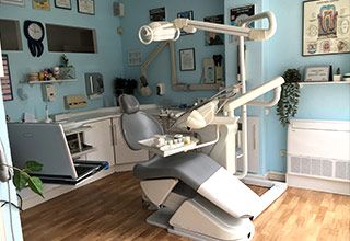 Clínica Dental Doctor Oria - Visita de clínica